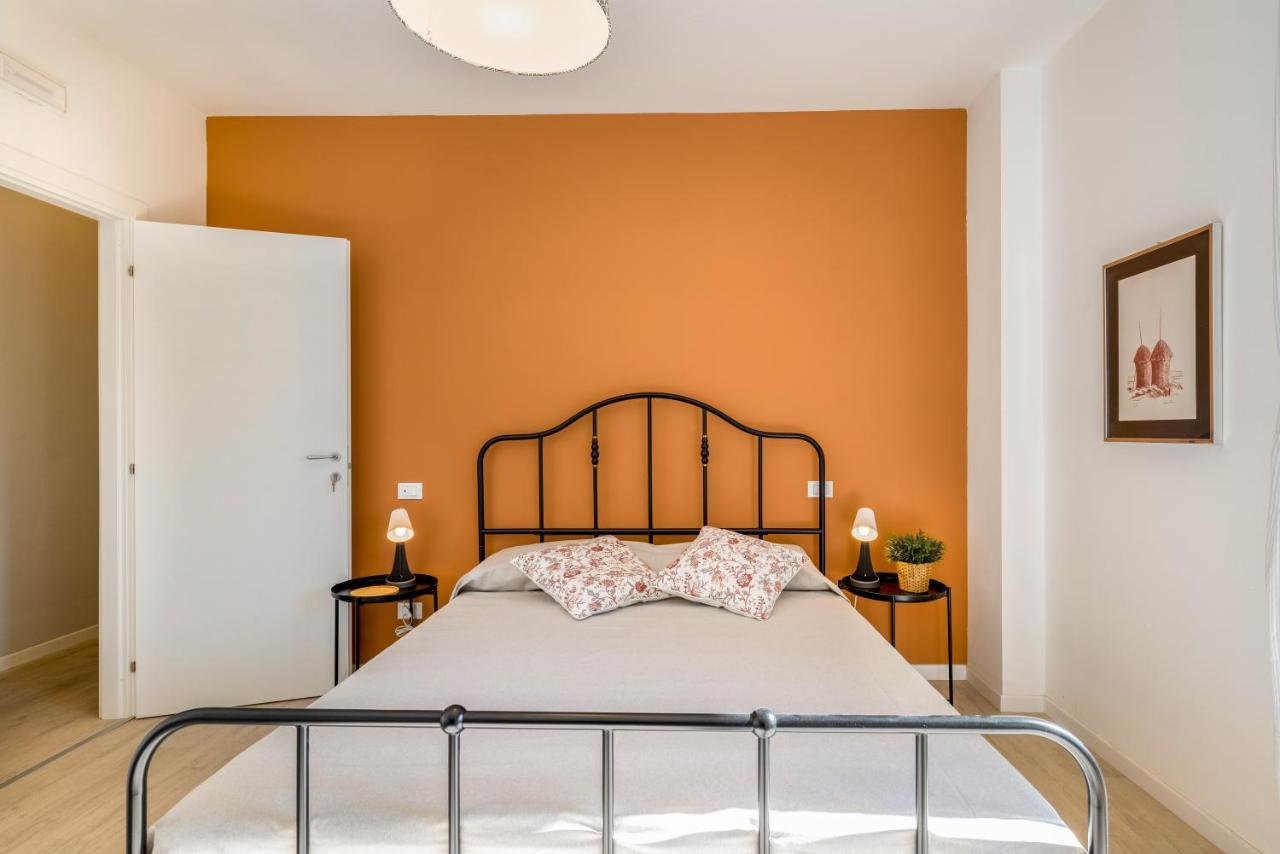 Apartament Family & Friends With Shared Bathroom *